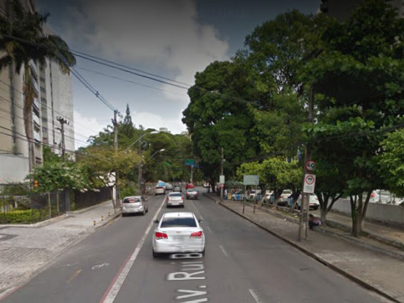 Motociclista Atropela Pedestre Na Avenida Rui Barbosa Folha Pe