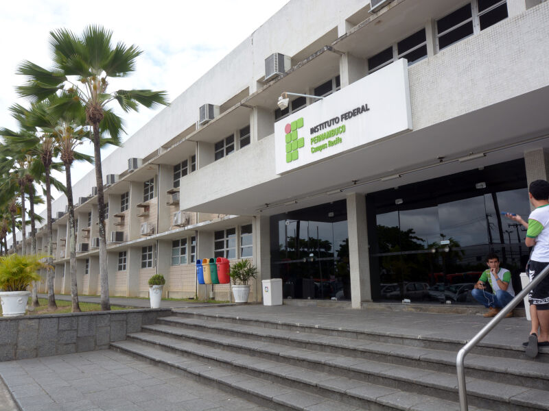 IFPE lança edital 5 360 vagas em cursos técnicos superiores e de