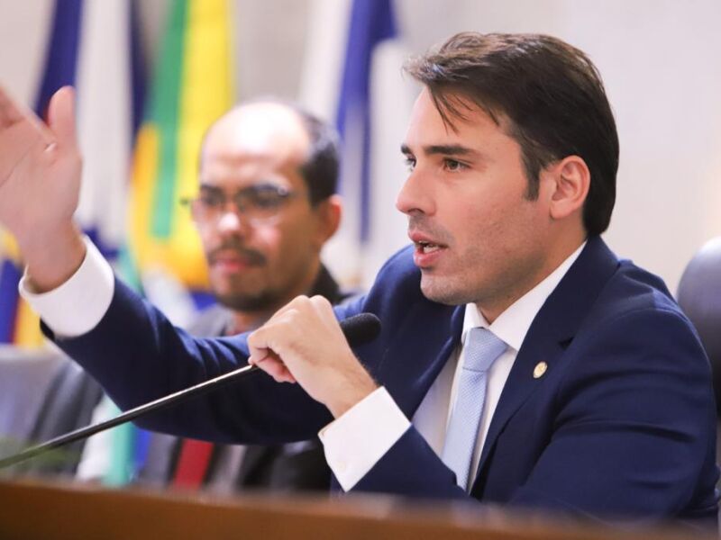 João Paulo Costa promoveu audiência pública para debater políticas