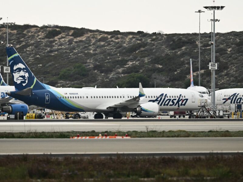 Regulador aeronáutico dos EUA recomenda inspeção de Boeings 737 900ER