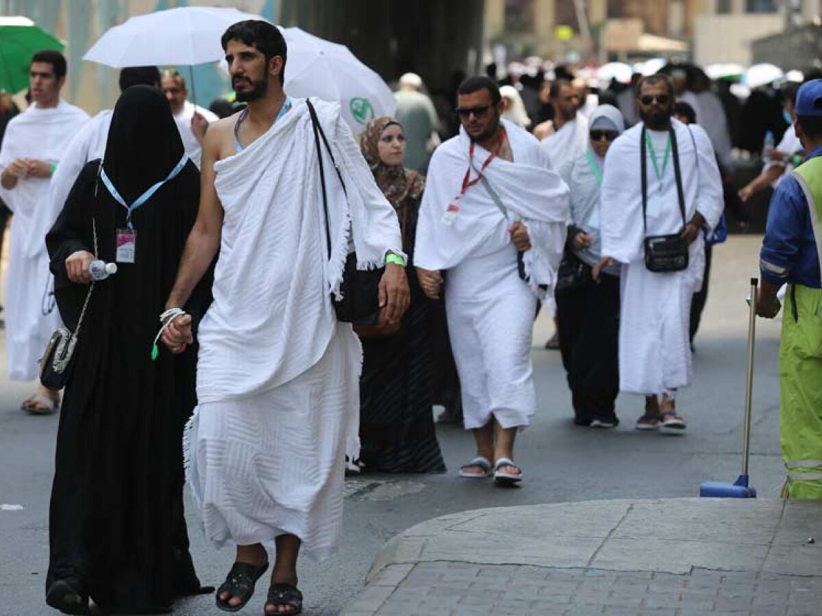 Mulheres sauditas podem guiar motas e camiões