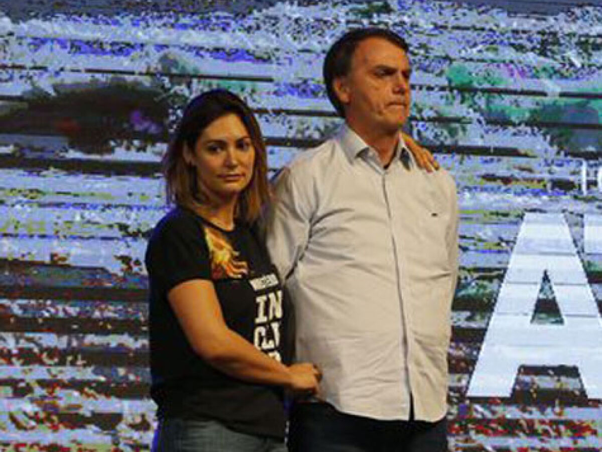 Filha de Bolsonaro vai à Brasília pela primeira vez para diplomação -  Prisma - R7 R7 Planalto