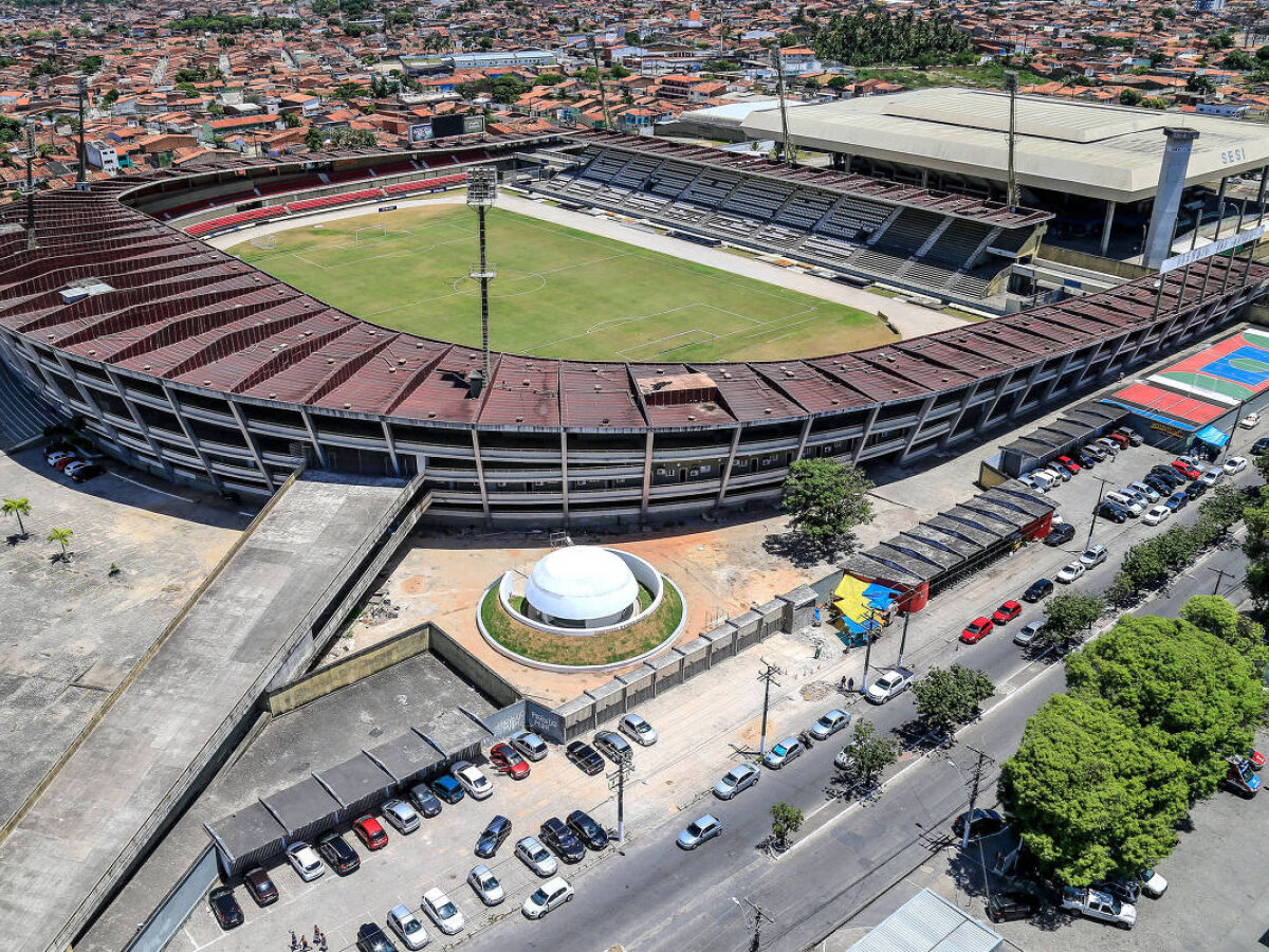 Rei Pelé (Trapichão) :: Brasil :: Página do Estádio 