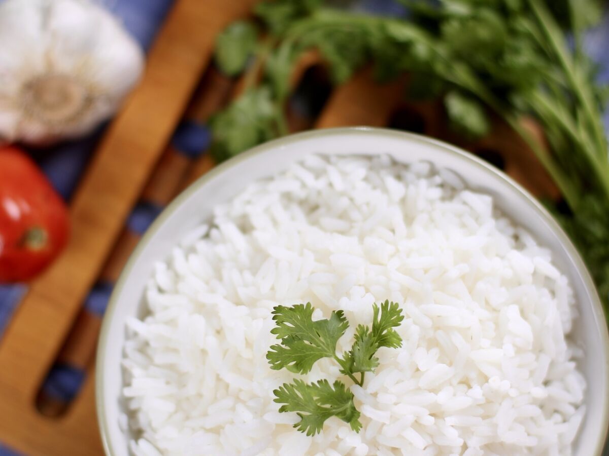 Cozinhe mais: excesso de comida de restaurante pode ser vilão da saúde, nutrição