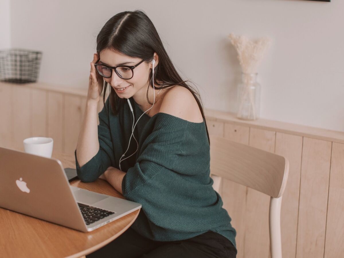 Objetivo do projeto é aproximar estudantes da realidade da prova, programada para janeiro