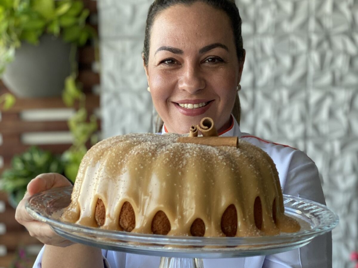 bolo de 21 anos feminino em Promoção na Shopee Brasil 2023