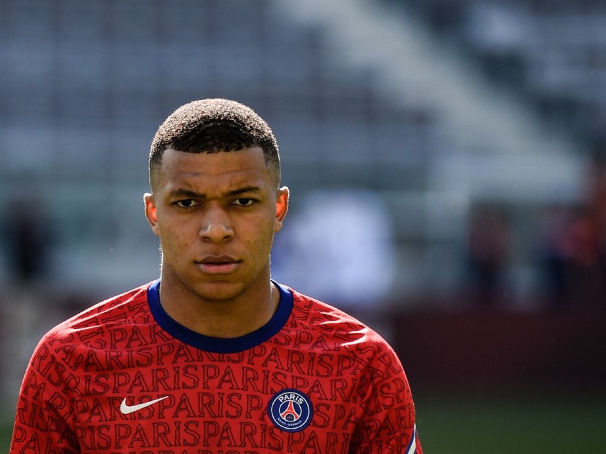 Mbappé vai jogar contra o Bayern? Confira a situação do atacante para o jogo  da Champions League - Folha PE