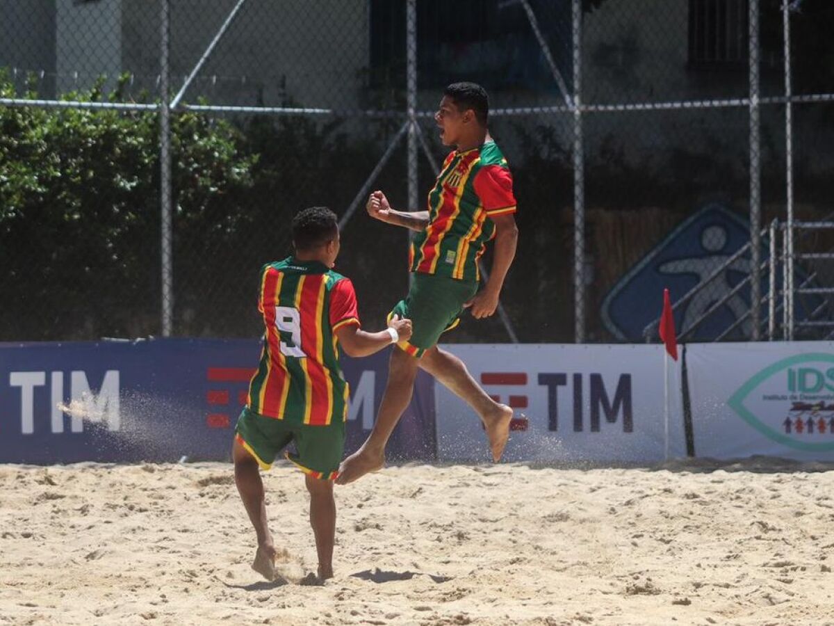 Campeonato Brasileiro de Clubes de Beach Soccer 2017 - Santos - Brasil -  07/01/2017 - 3º dia dos jogos, Sampaio Correa x Gremio - Foto: Marcello  Zambrana/AGIF (via AP Stock Photo - Alamy