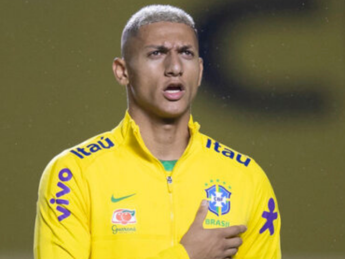 Não estou na seleção porque fico de gracinha, diz Richarlison