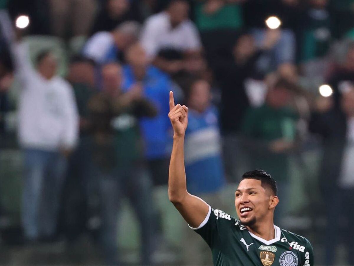 Pesquisão 2022: Palmeiras supera Flamengo como melhor time do Brasil