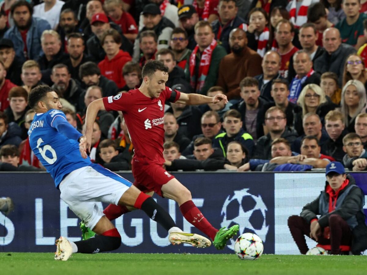 Champions League: Liverpool faz 7 a 1, e Napoli vence novamente