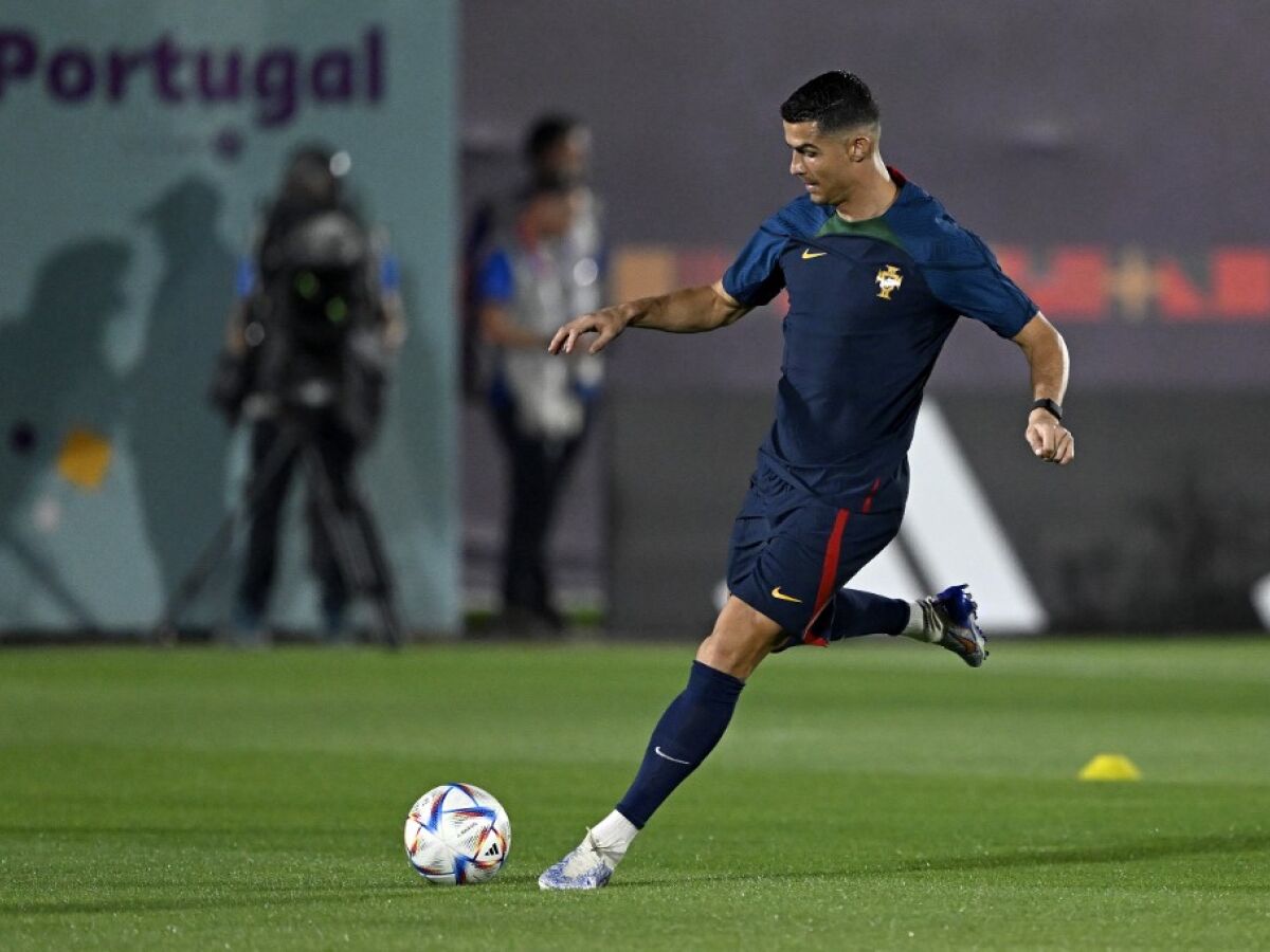 Em jogo com cinco gols, Portugal vence Gana - Grupo A Hora