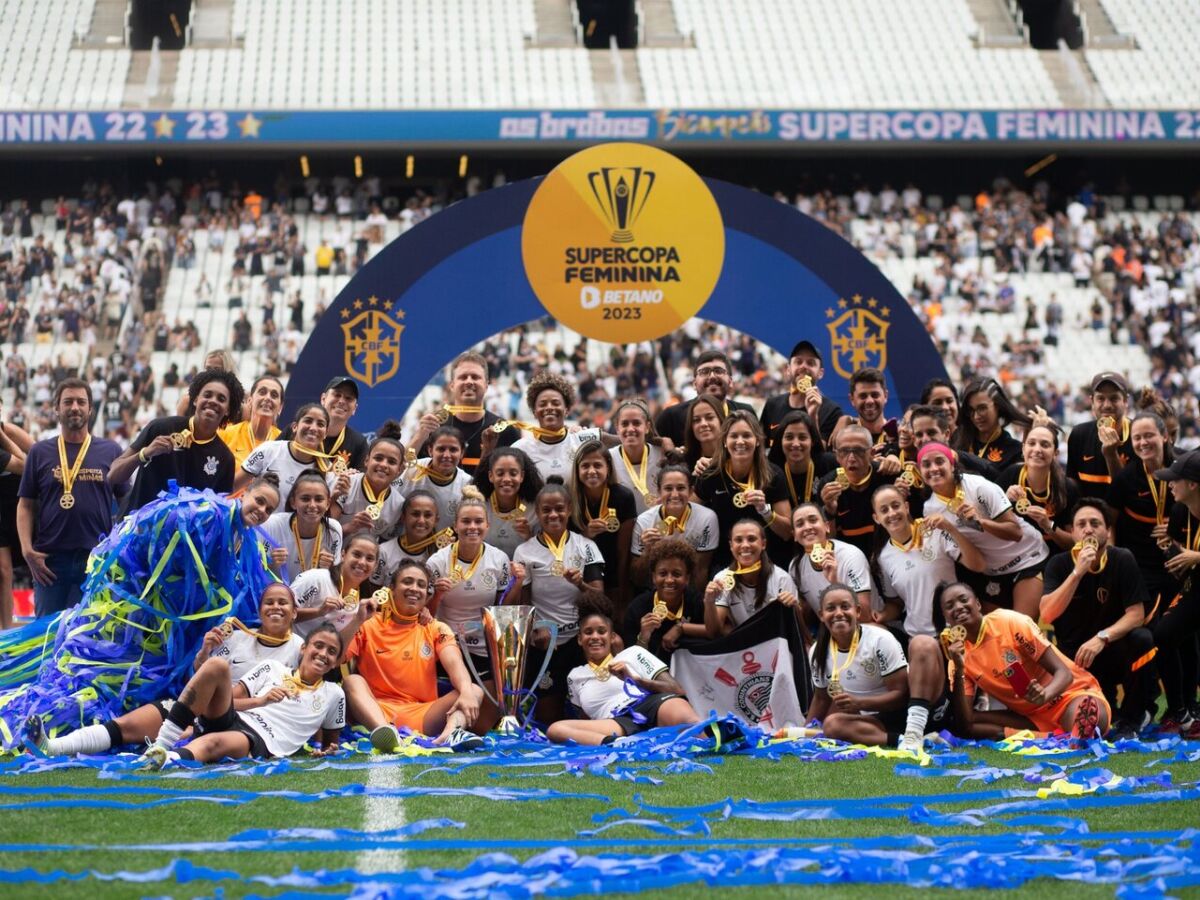 Corinthians faz 14 a 0 no Ceará em estreia do Brasileirão Feminino