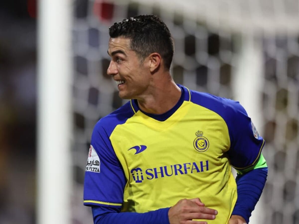 Com gols de Talisca e Cristiano Ronaldo, Al Nassr vence Damac de