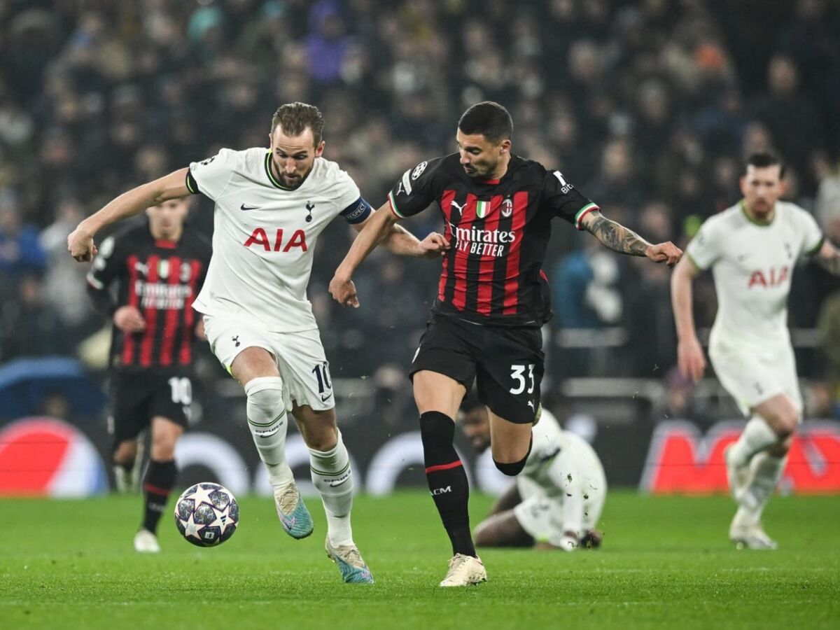 Com gol de Kane, Tottenham busca empate no fim contra o Chelsea