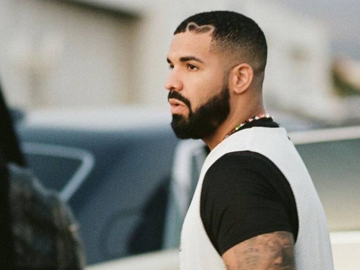 Drake Bad boy? Conheça o artista cancelou o show no Lolapalloza e coleciona  polêmicas - Folha PE