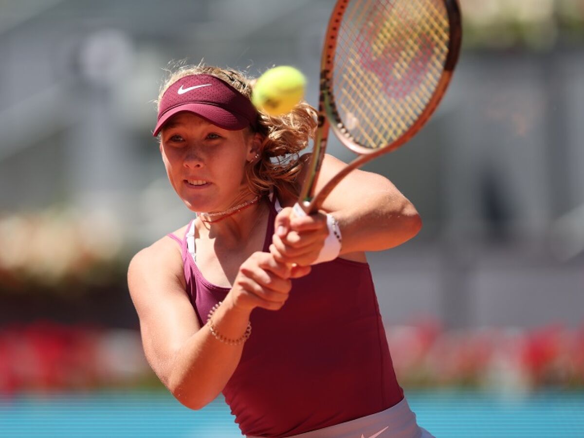 Andreeva, de 16 anos, é eliminada por Sabalenka nos oitavos do WTA