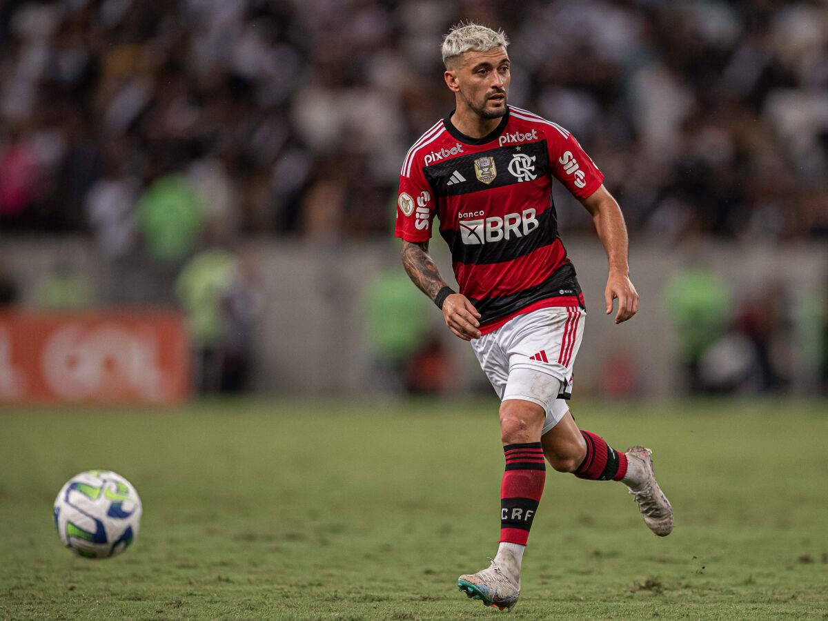 Relacionados do Flamengo: titulares ficam fora até do banco para a partida  contra o Atlético-MG, flamengo