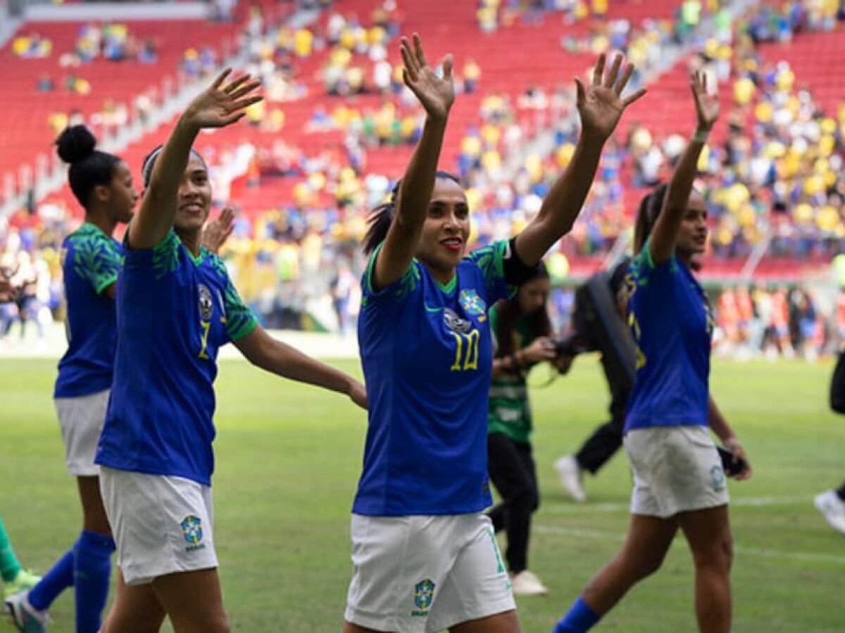 Copa do Mundo Feminina: Prefeitura altera horário de expediente em dias de  jogos da seleção brasileira – Prefeitura Municipal de Colombo