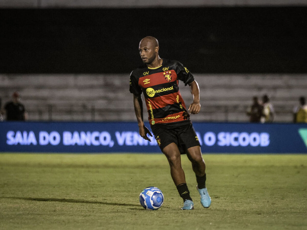 Sem vencer há cinco jogos, jogadores do Sport pedem apoio da