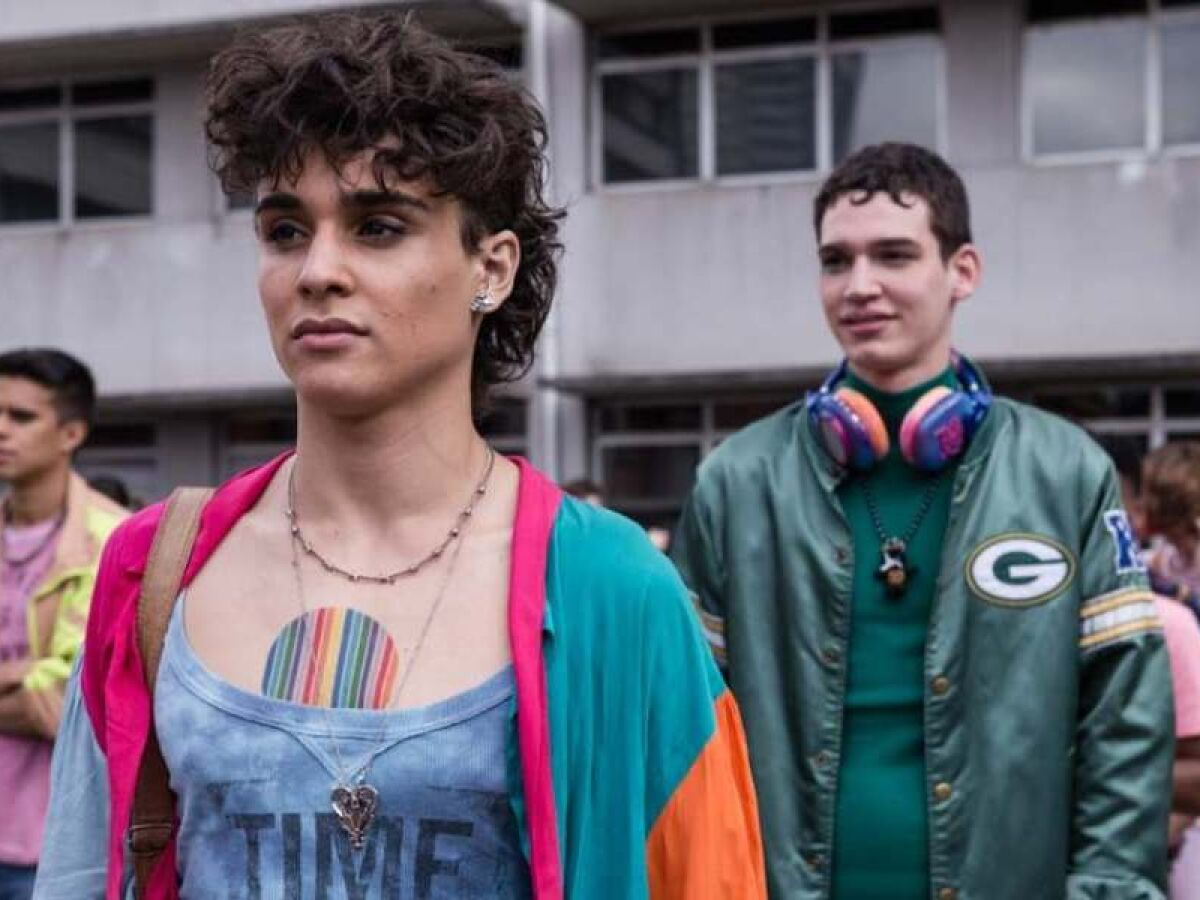 HBO Max Brasil on X: Adolescentes com super-poderes? Me chamem pra essa  sociedade secreta já! BA: O Futuro Está Morto, série inspirada em O Beijo  Adolescente, HQ de Rafael Coutinho, chega em