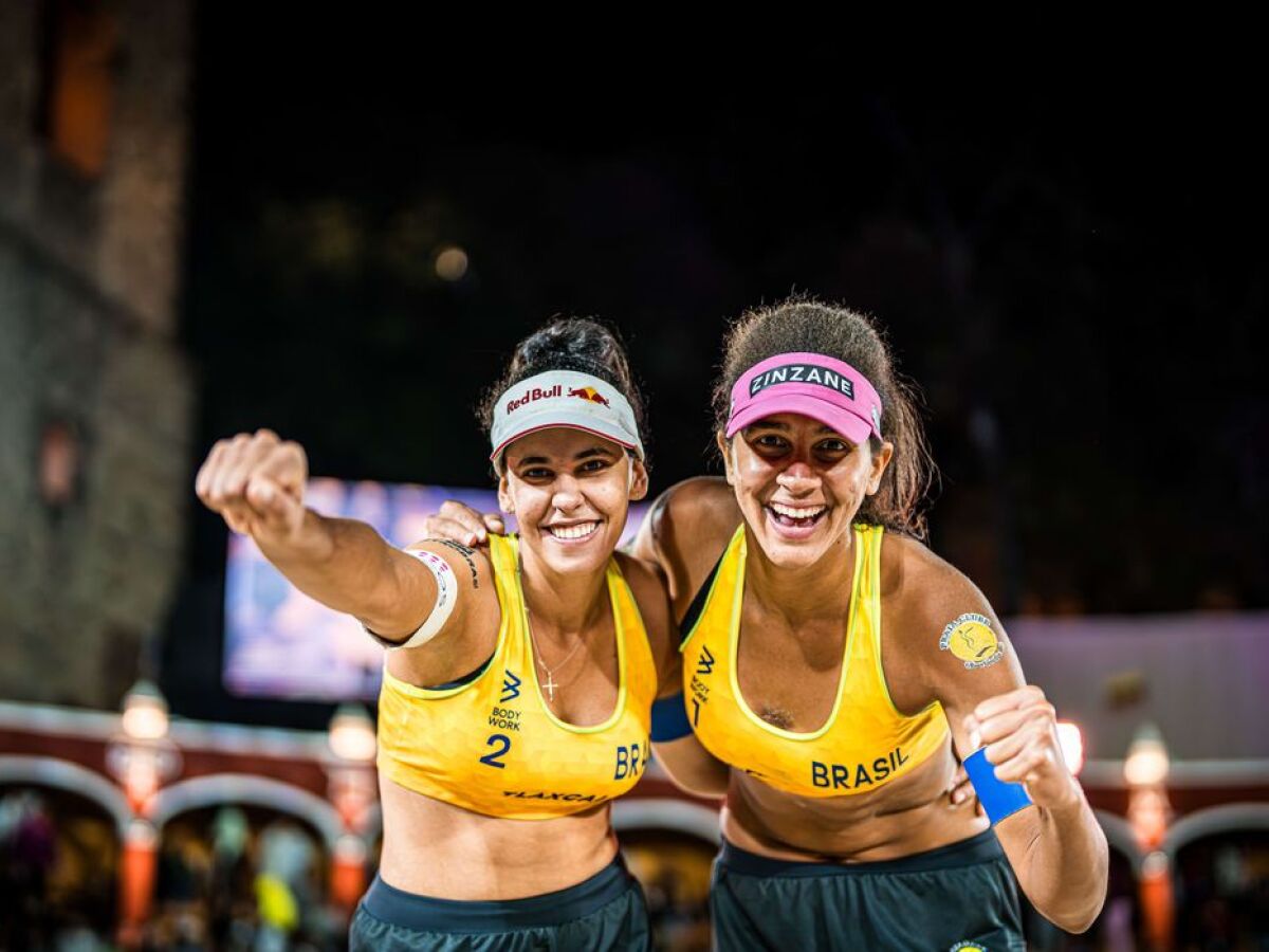 Pan 2023: Brasil vence o Canadá e é ouro no vôlei de praia feminino