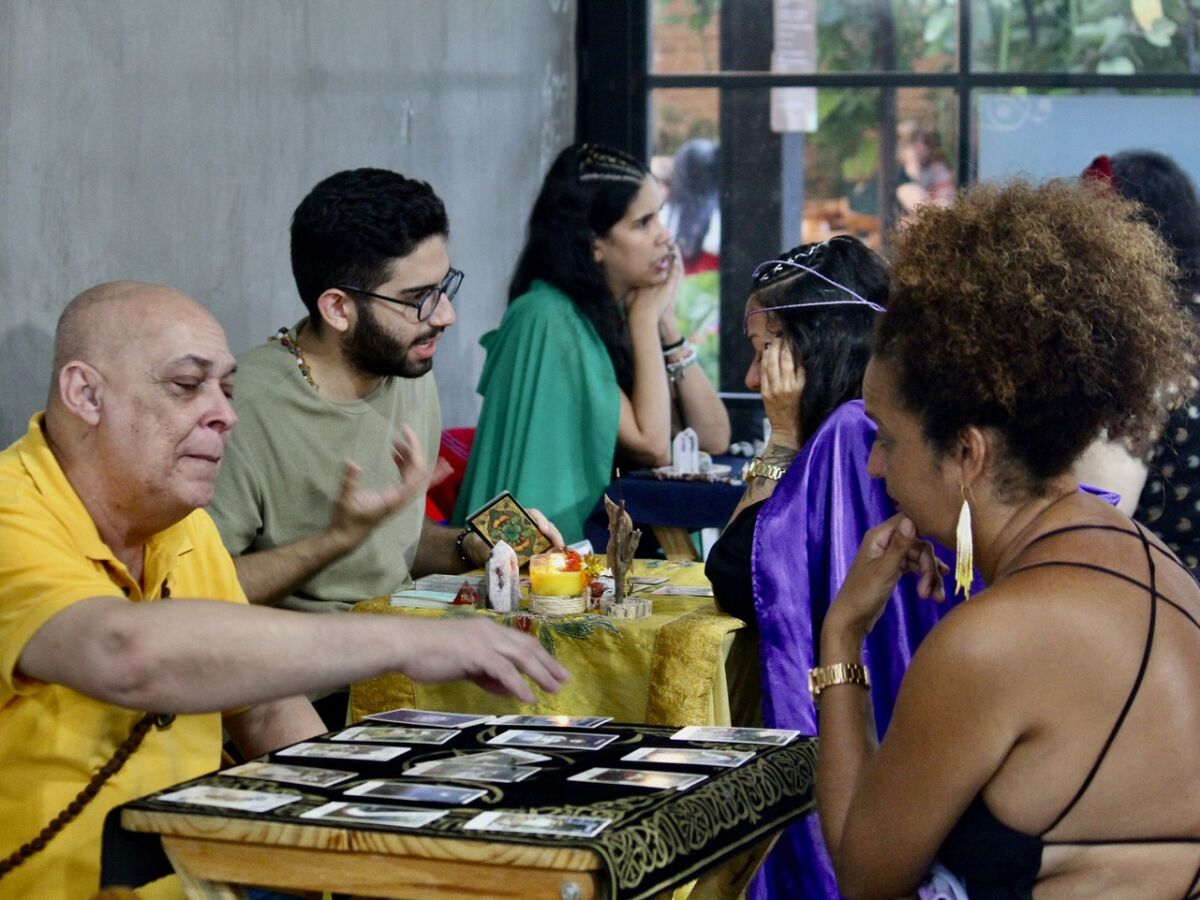 Última edição da Feira Mística do ano acontece neste final de semana