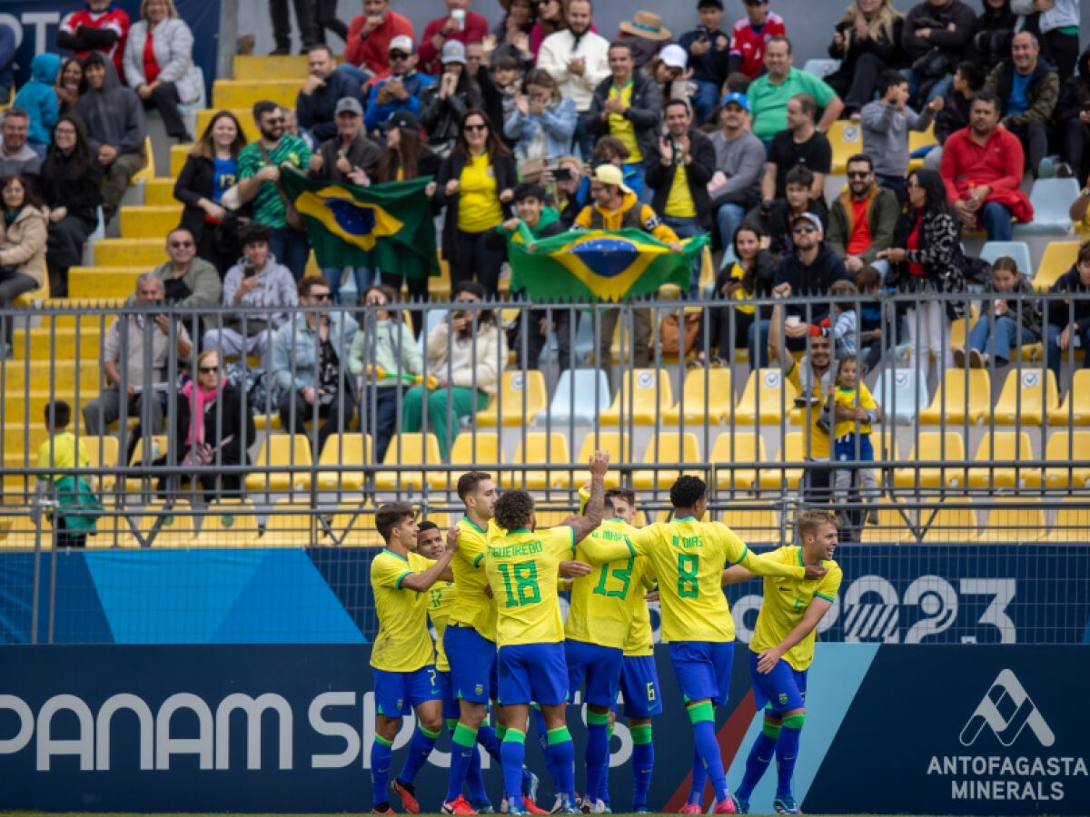 Futebol Masculino: Brasil agora se prepara para enfrentar a Colômbia,  sábado 