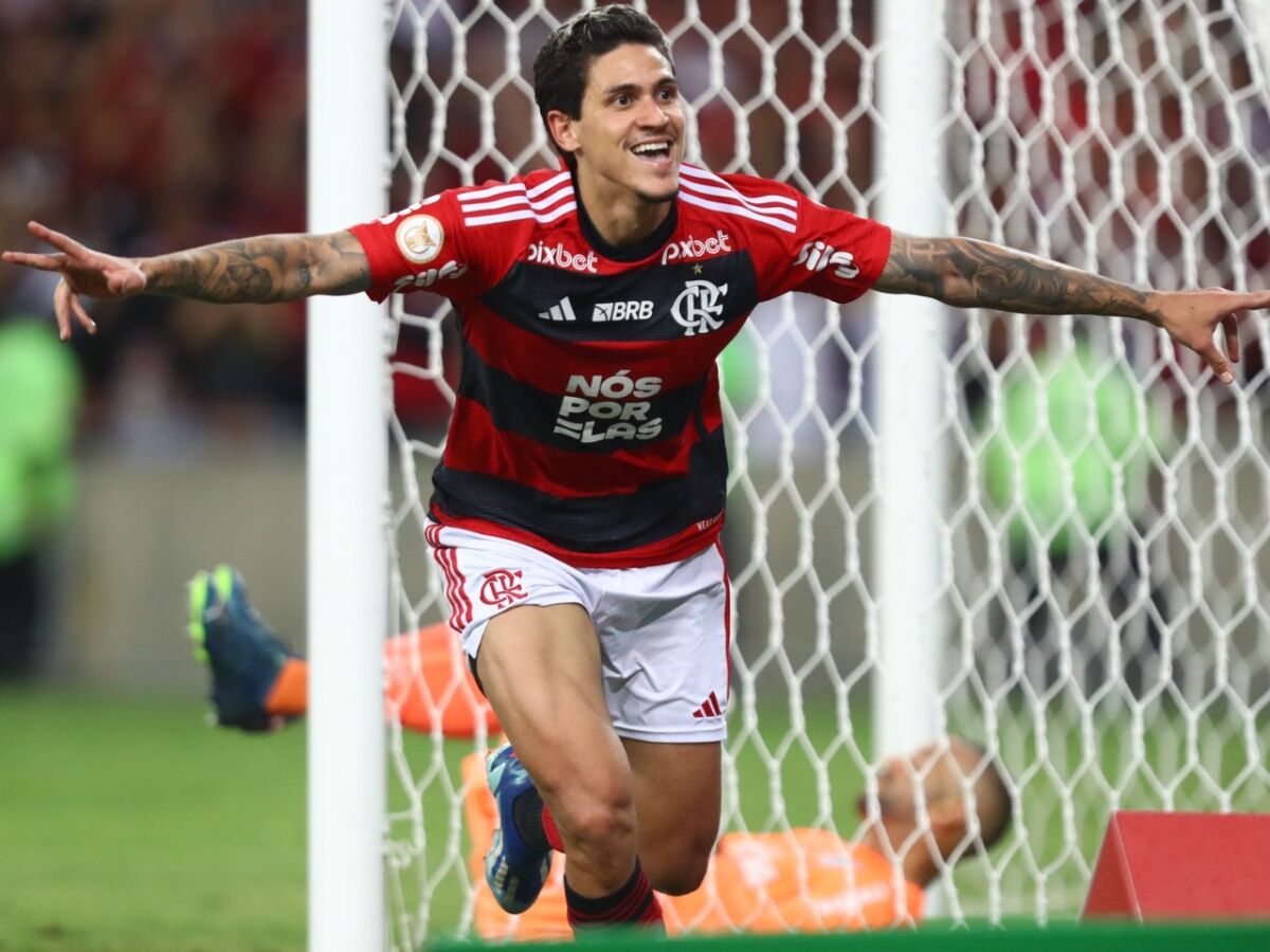 Flamengo x Athletico-PR ao vivo: onde assistir ao jogo do Brasileirão hoje