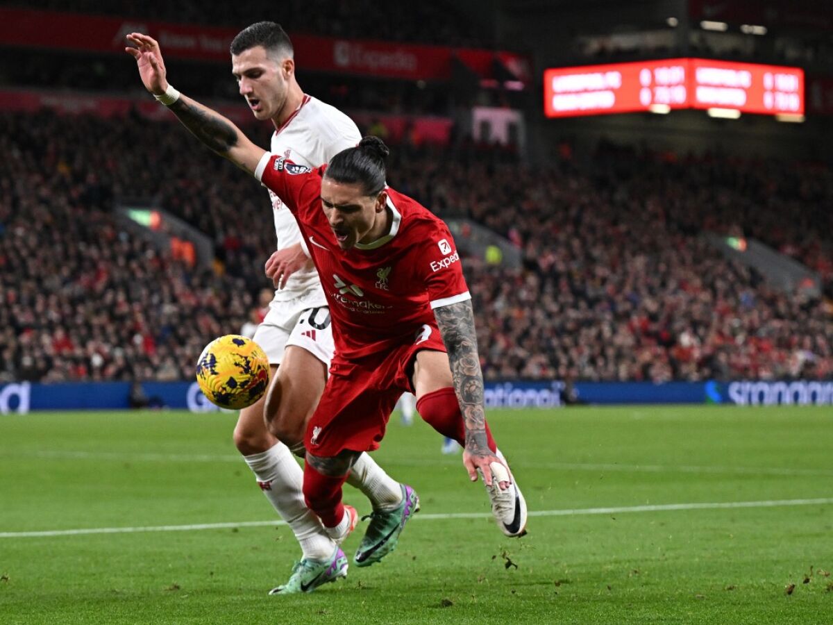 Nottingham Forest e Burnley empatam no fechamento da rodada do Inglês