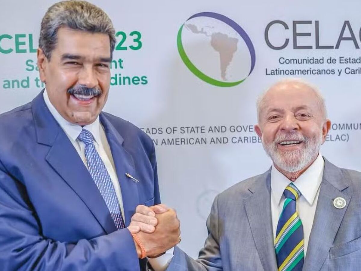 O presidente venezuelano Nicolás Maduro e o presidente Lula