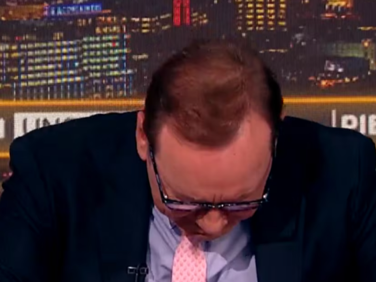 Kevin Spacey chora em entrevista 