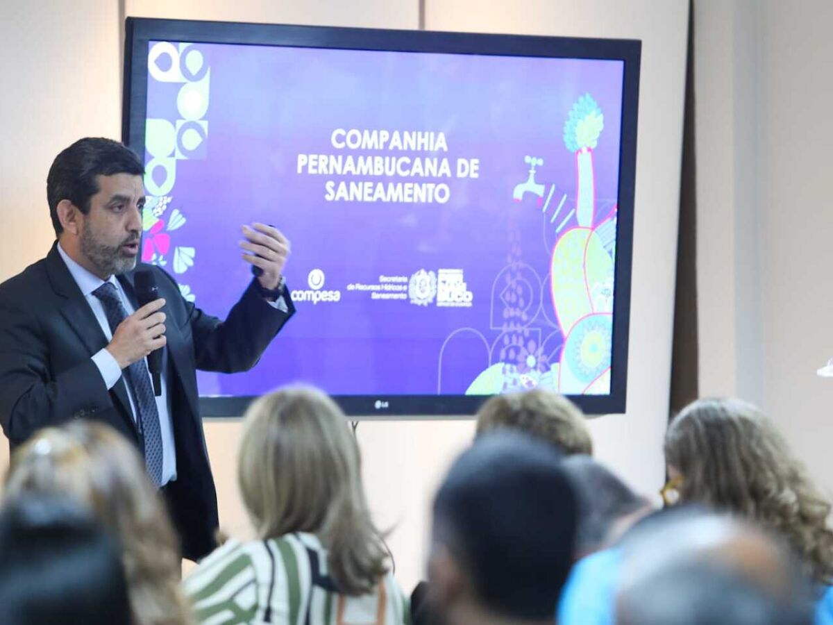 Alex: "A gente vive um drama da água em Pernambuco"