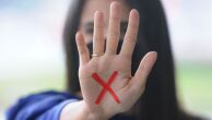 Pernambuco teve um feminicídio a cada 4,5 dias no primeiro semestre de 2022, apontam dados da SDS