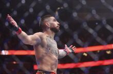 Ilia Topuria, campeão do UFC, denuncia tentativas de extorsão e acusações falsas