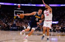 Nikola Jokic vence duelo com Alperen Sengun e Nuggets batem Rockets na prorrogação pela NBA