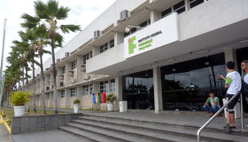 IFPE inscreve para concurso com 75 vagas até R$ 4.234,77