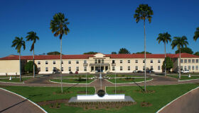 UFRB inscreve para 62 vagas de professor com salário até R$ 4,2 mil