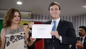 Miguel Coelho prega união, ao ser diplomado