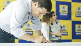 PCR encaminha PL para nomear de Jornalista Carlos Percol biblioteca de Compaz 