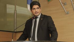 Conselho de educação discute oferta de vagas nas escolas do Recife