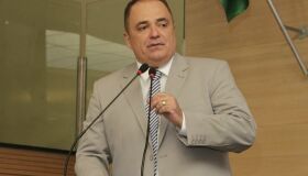 Marco Aurélio quer reduzir número de assinaturas para projeto popular