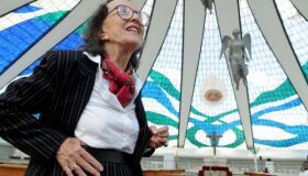 A transparência de Marianne Peretti