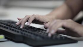 Governo abre seleção para contratação de 172 profissionais com salários de até R$ 3,8 mil