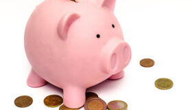 Hábito de poupar segue tímido no País