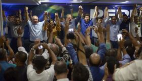 Oposição dividida sobre definição da chapa