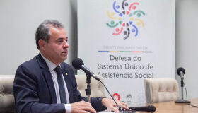 

Projeto cria gratificação para trabalhadores do SUAS