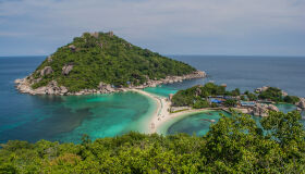 Kho Phi Phi: saiba tudo sobre a ilha mais famosa da Tailândia