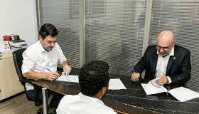 PCR e UFPE firmam parceria para realização de testes