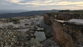 Pedreira Lagoa Azul: parece cenário de filme em Capitólio (MG)